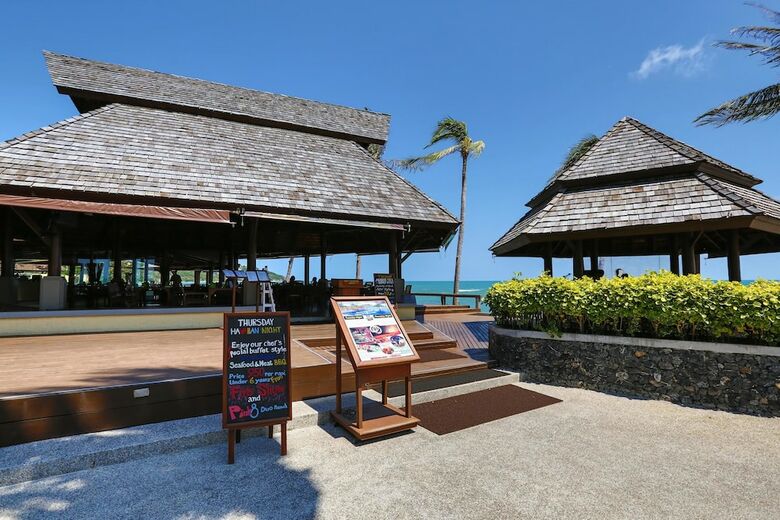 Apartamento Nora Beach Resort And Spa