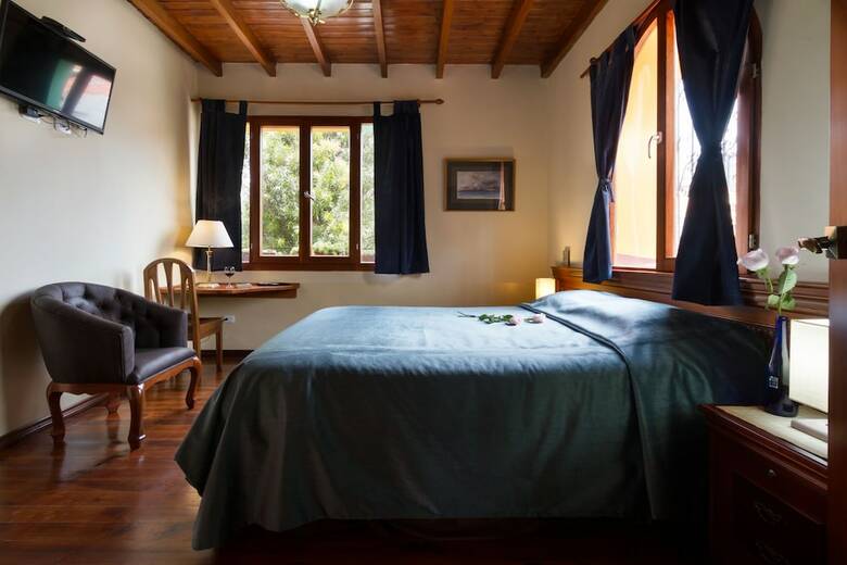 Bed & Breakfast Artplaza