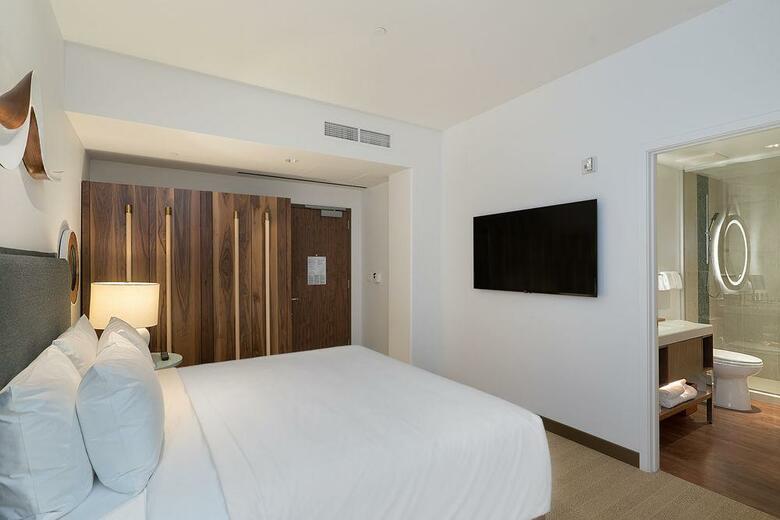 Hotel Hyatt Centric Waikiki Beach