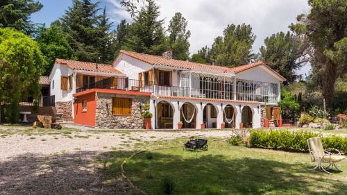 Hotel Posada Summit Suites
