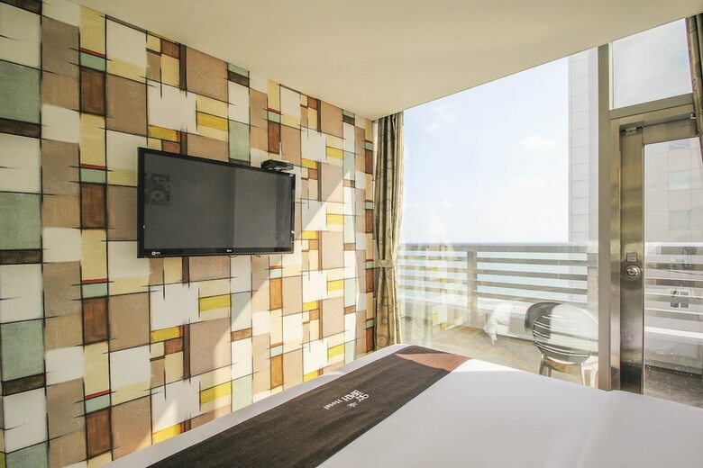Hotel Sky Beach