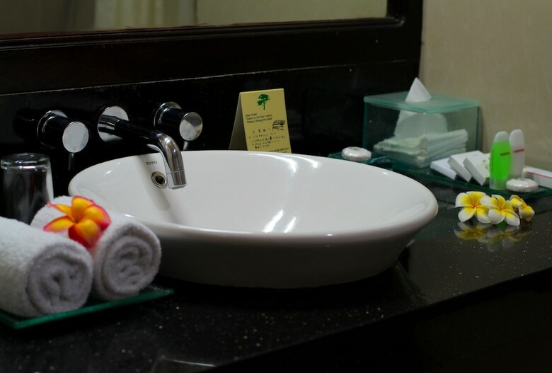 Adi Dharma Hotel