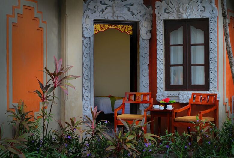 Adi Dharma Hotel