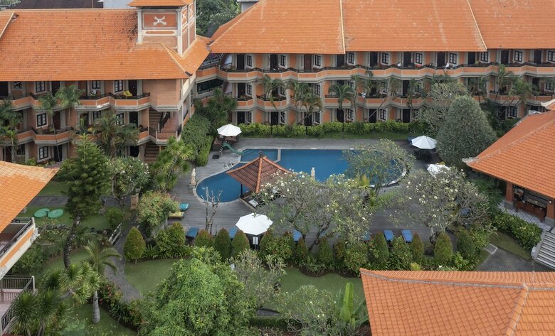 Adi Dharma Hotel