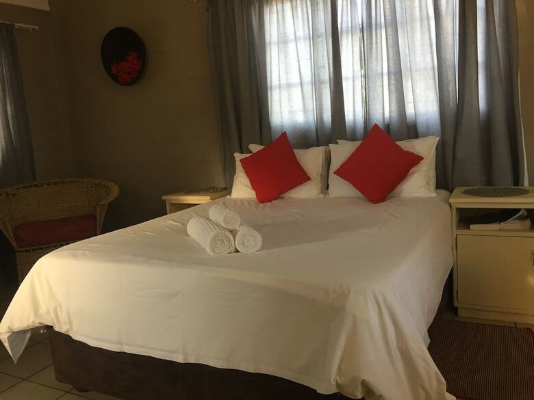 Apartamentos Ditlhapi Guest House