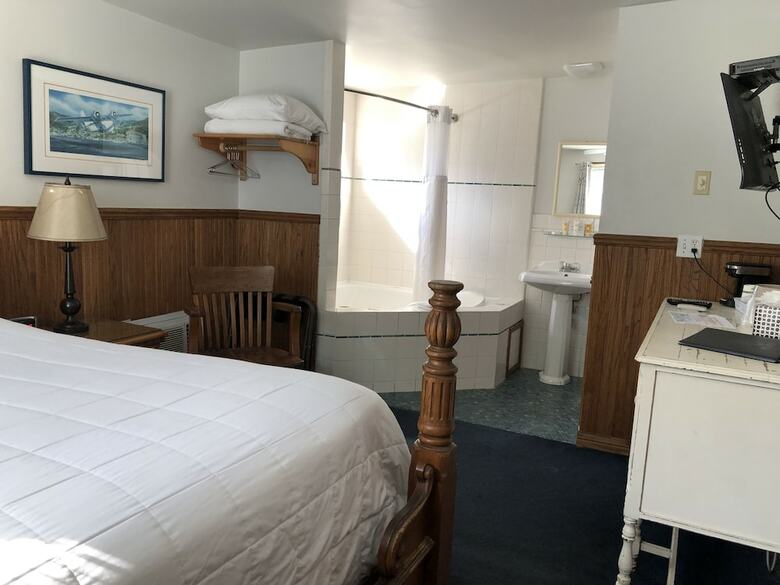 Hotel Seacrest Inn