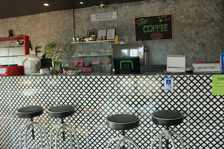 Hotel 1715 House & Caff Resort Phuket
