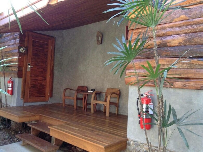 Hotel Yotaka Pai