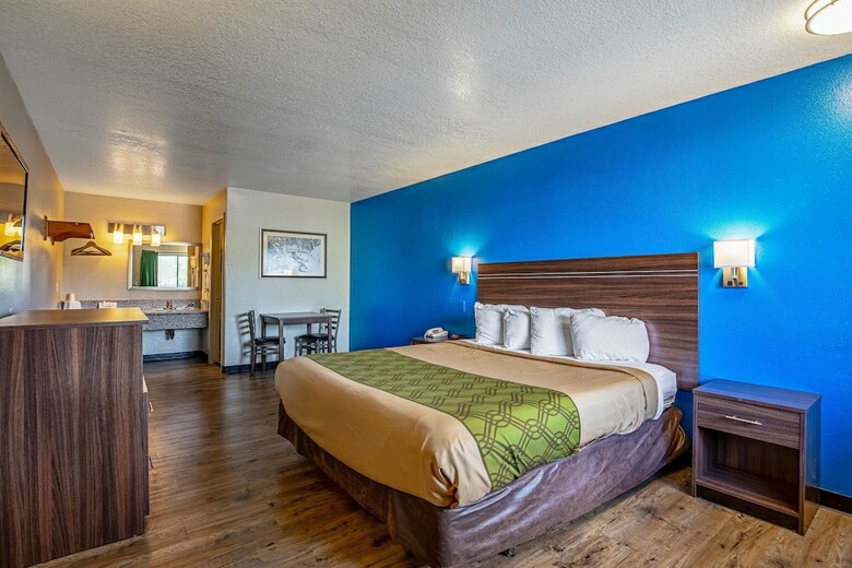 Motel Rodeway Inn