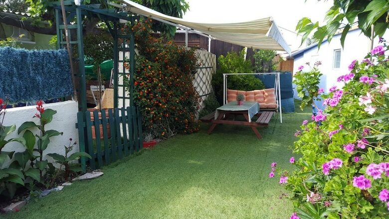 Hostal Clematisso - Hostel