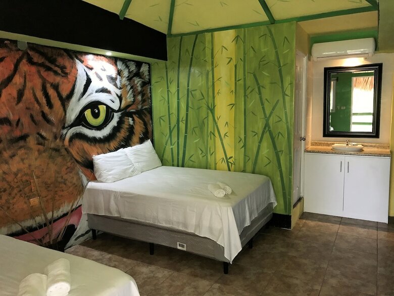 Mi Paraiso Hotel & Resort
