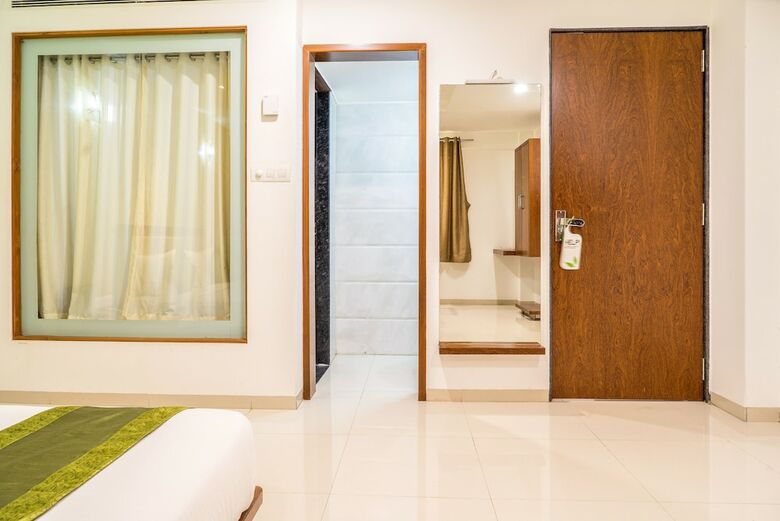 Hotel Pushpak Resort