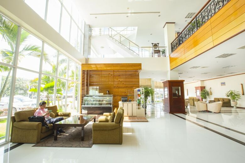 Vientiane Plaza Hotel