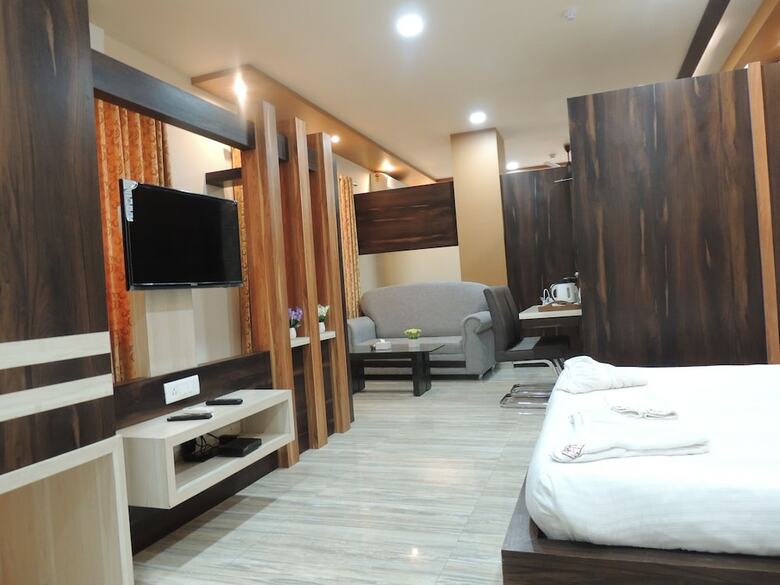 Hotel Kashish International