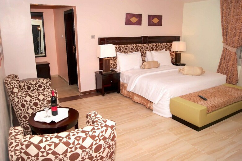 Excel Oriental Hotel And Suites