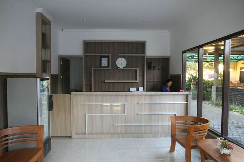 Puri Senggigi Hotel