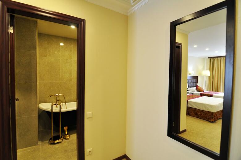 Velvet Hotel