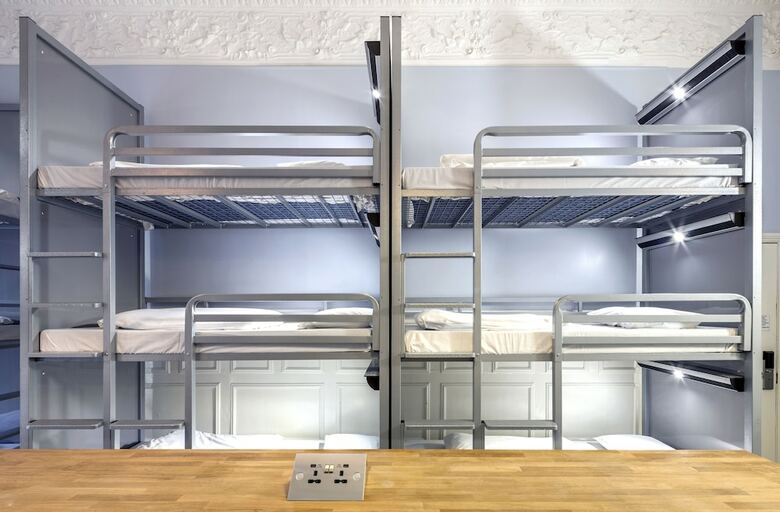 Hostal Astor Kensington Hostel