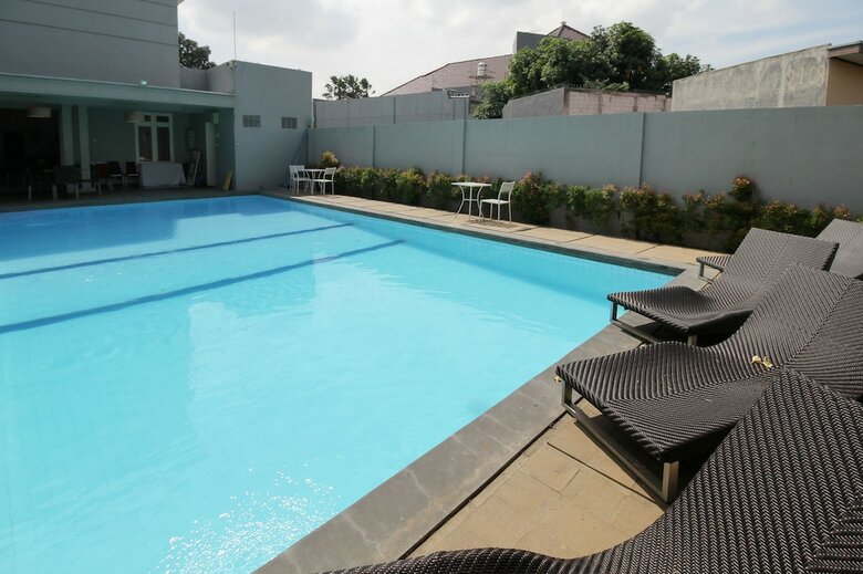 Hotel Airy Candisari Sisingamangaraja 4 Semarang