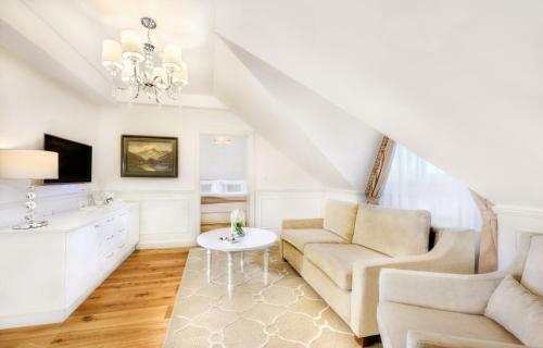 Hotel Lomnica