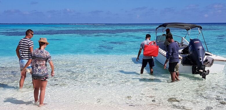Hotel Equa Reef Maldives