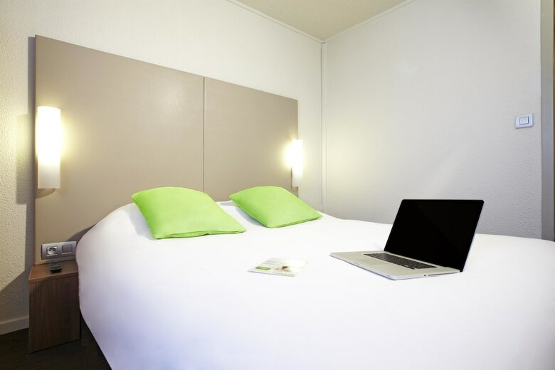 Hotel Campanile Valenciennes Ouest - Petite Foret