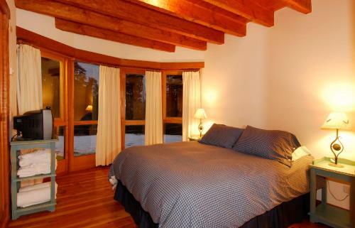 Lodge Caba�as Puente Viejo