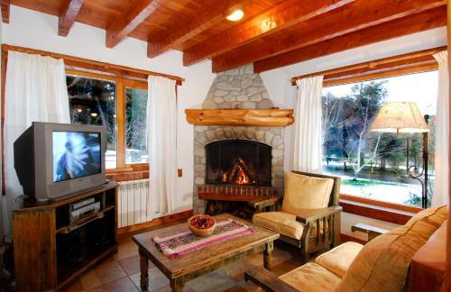 Lodge Caba�as Puente Viejo