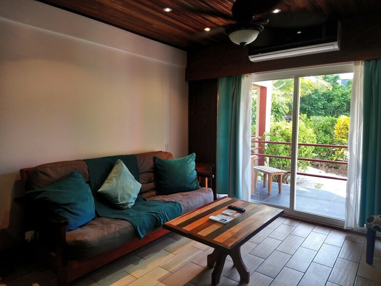 Tres Cocos Resort