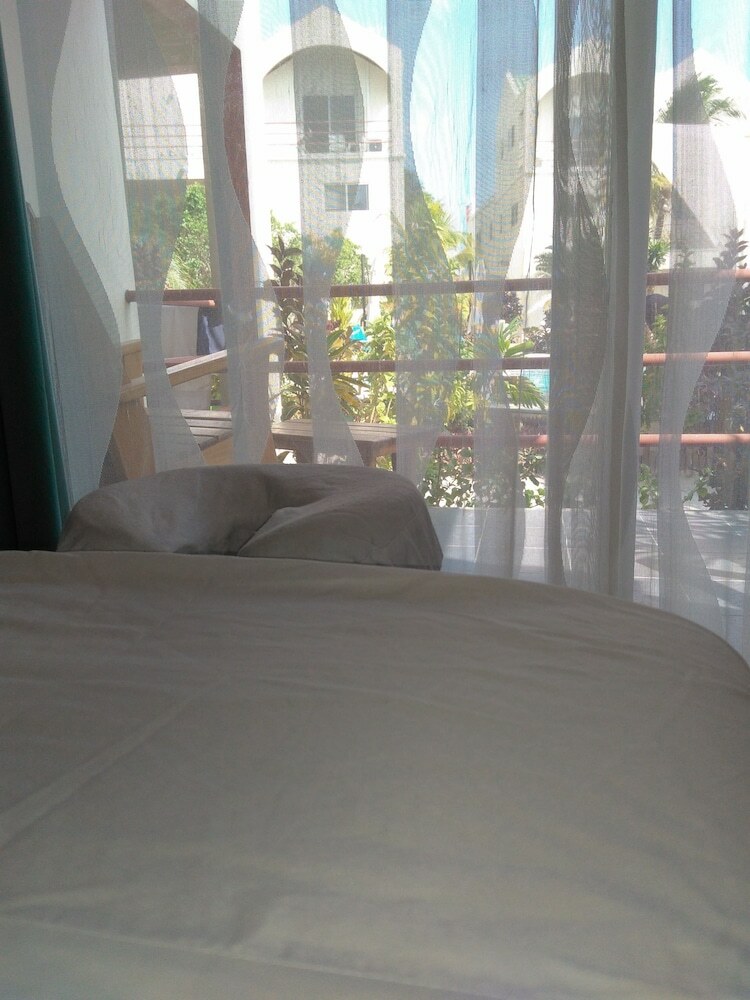 Tres Cocos Resort
