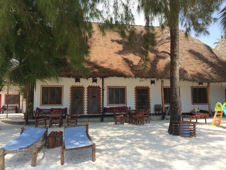 Bed & Breakfast Simba Beach Zanzibar