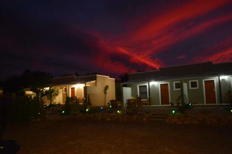 Bed & Breakfast Travellers Rest