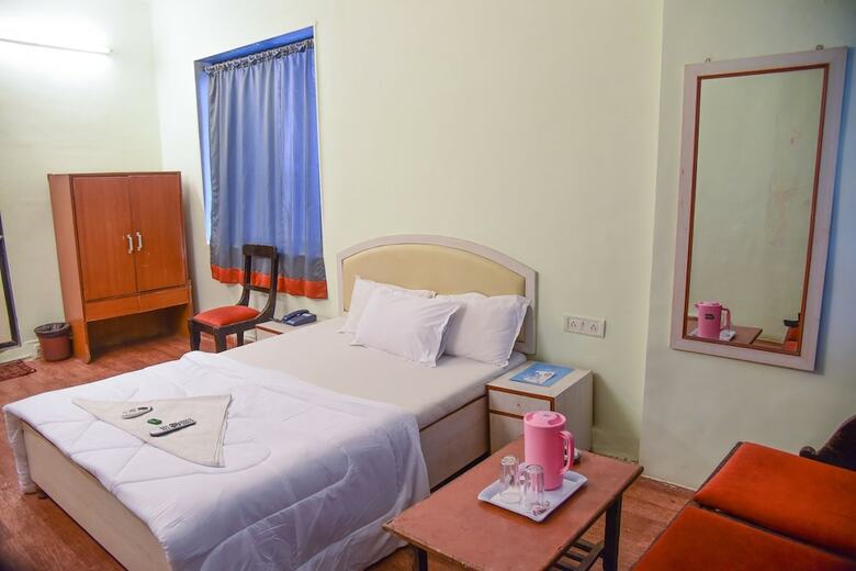 Evergreen Hotel
