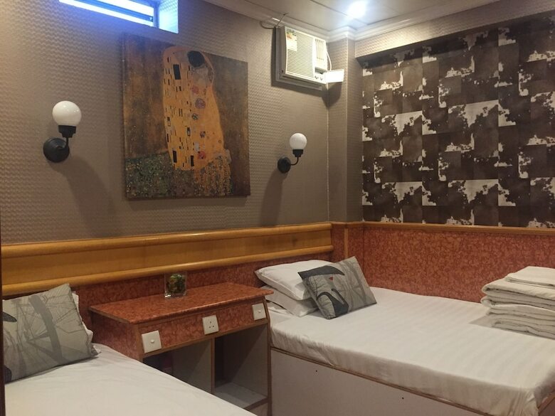 Hotel Wee.classic Inn