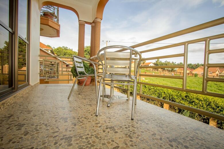 Tristar Hotel