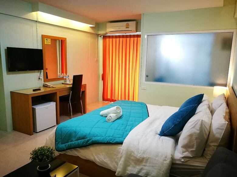 Hotel J. Residence