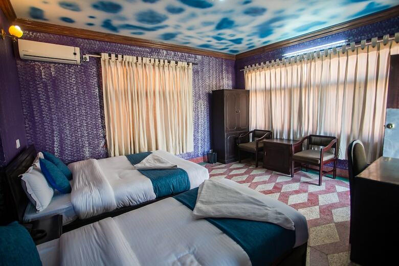 Hotel Green Horizon