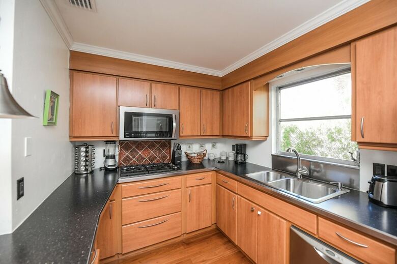 Banana Cabana And Cottage By Beachside Management