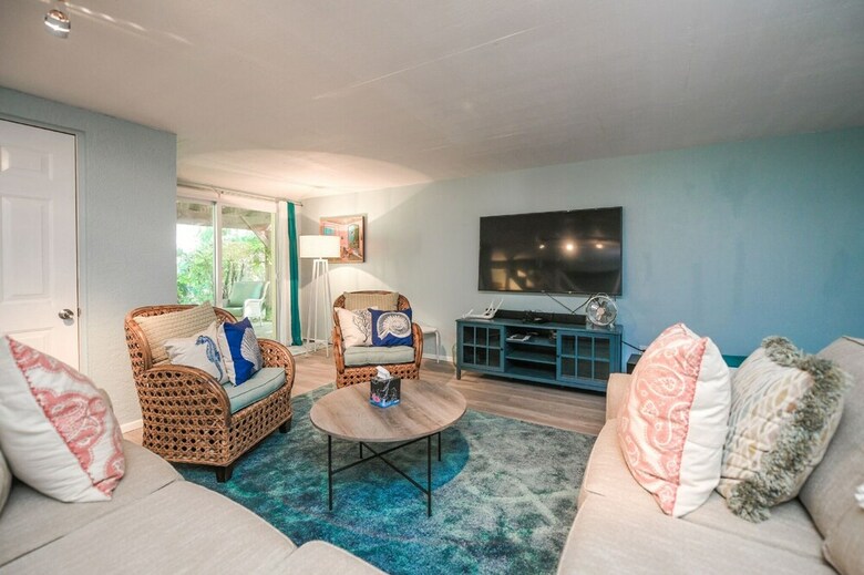 Banana Cabana And Cottage By Beachside Management