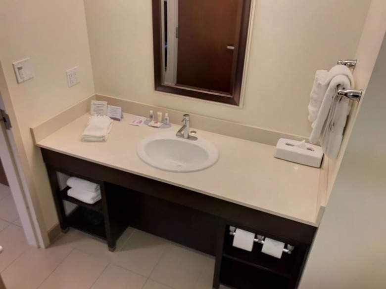 Hotel Comfort Inn & Suites