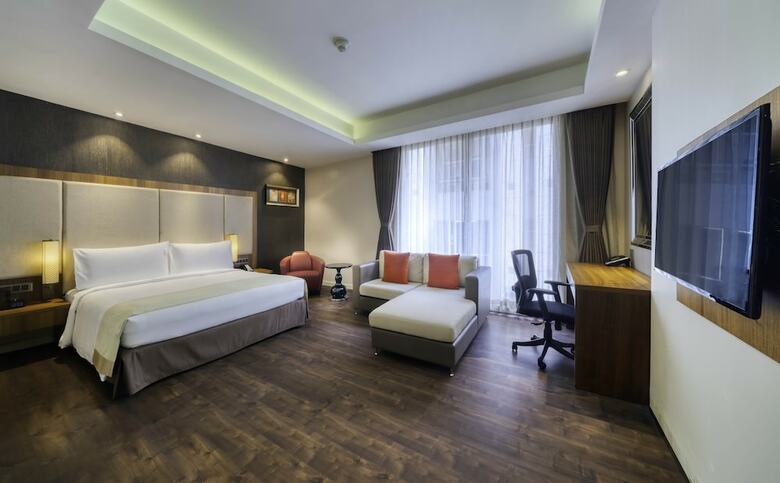Hotel Holiday Inn Kolkata Airport