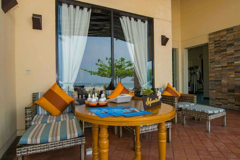 Hotel Bay Of Bengal Resort