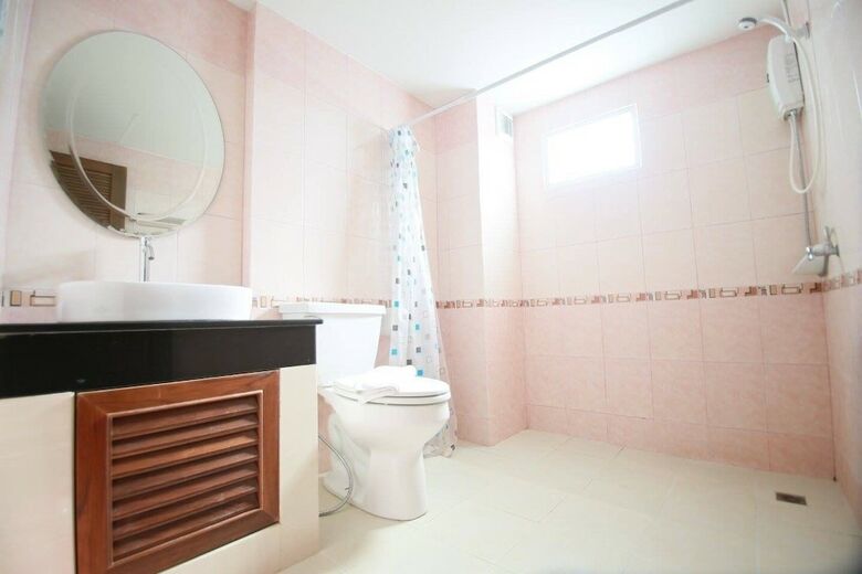 Pintree Service Apartment Pattaya
