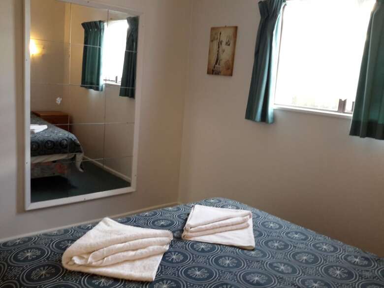 Papakura Pioneer Motor Lodge And Motel