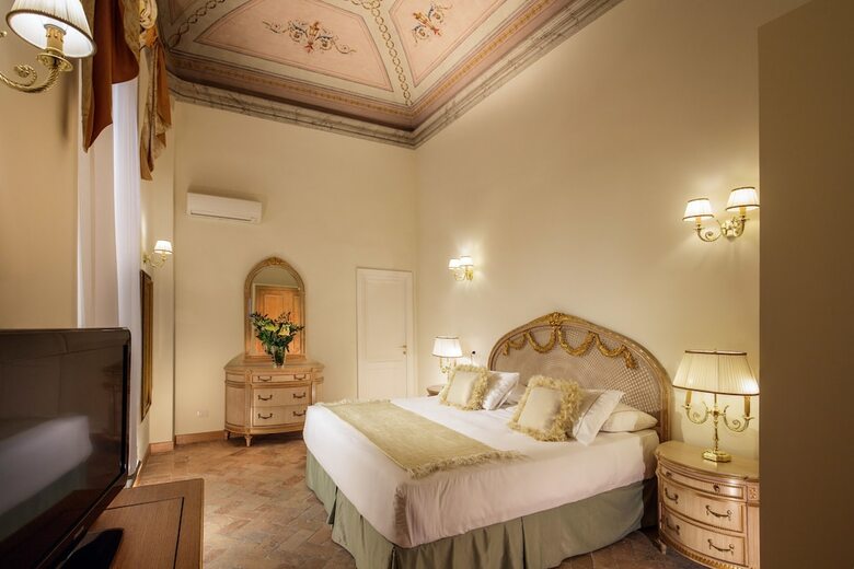 Hotel Eitch Borromini Palazzo Pamphilj