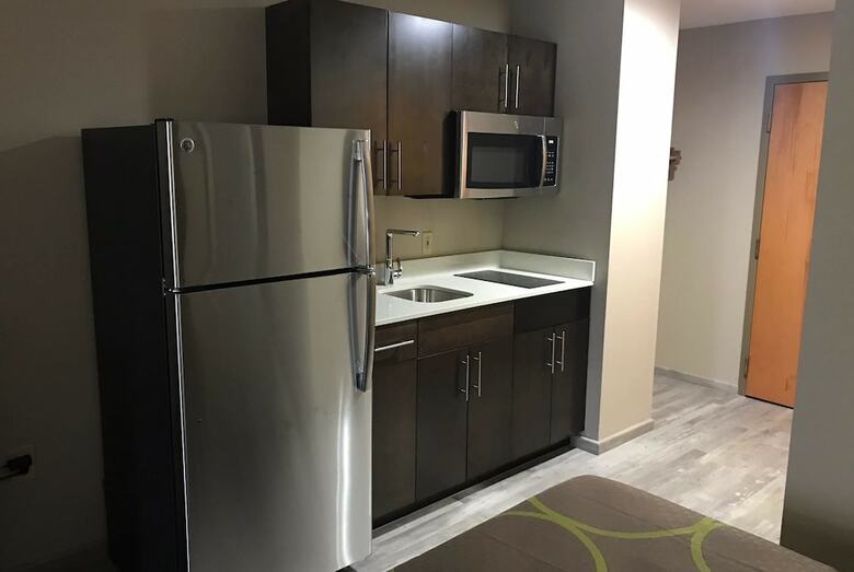 Hotel Super 8 By Wyndham Pascagoula