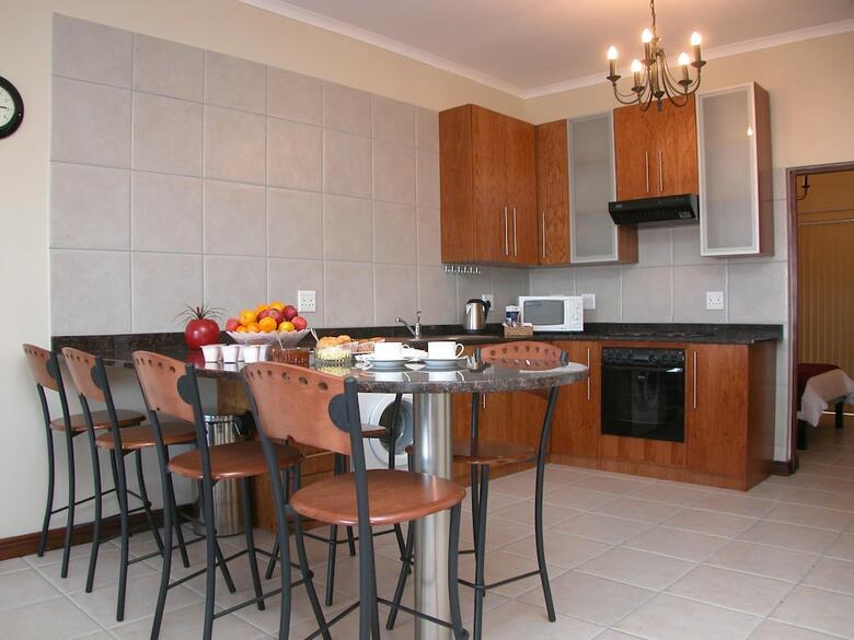 Apartamentos Keret Accommodation