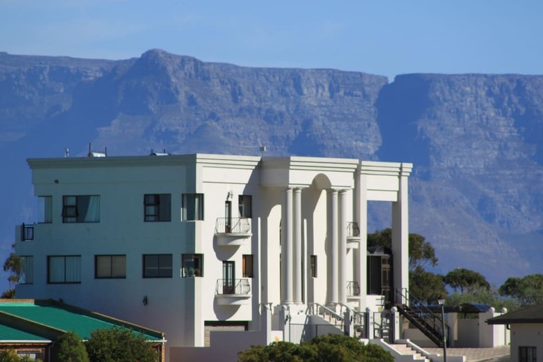 Apartamentos Keret Accommodation