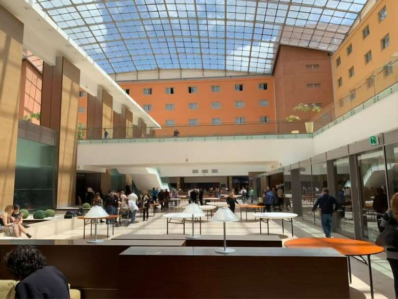 Hotel Golden Tulip Plaza Caserta