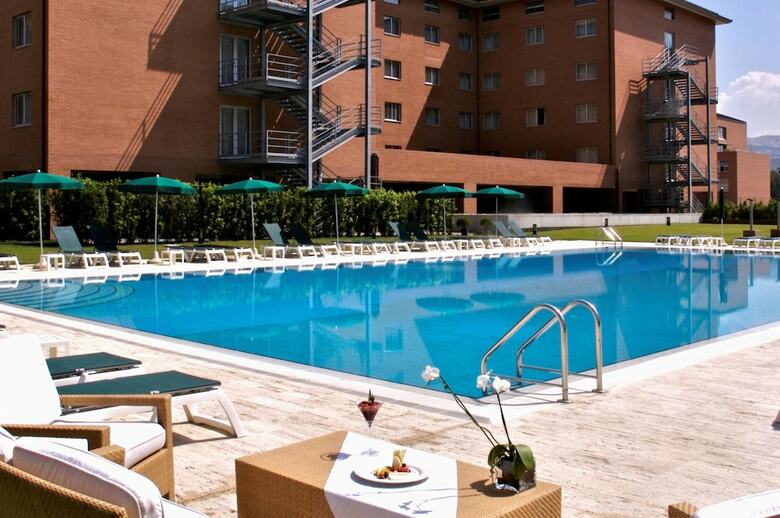 Hotel Golden Tulip Plaza Caserta